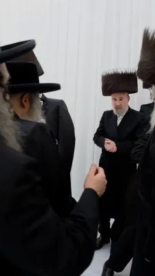 שמחת החתונה פון בת הנגיד ר' ליפא פריעדמאן שליט"א בהשתתפות אדמורים ורבנים שליט"א