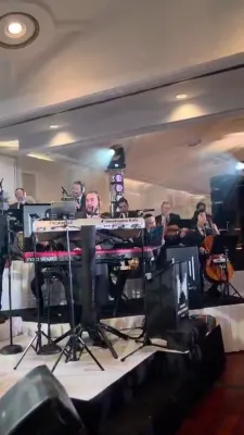 נייע ניגון געזינגן נעכטן ביי יודי מאנדלס זון'ס בר מצוה  קאמפאזירט ביי אברמי זופניק