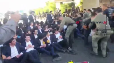 נאך פון די שטורעמישע פראטעסטן אנטקעגן די גזירות הגיות 