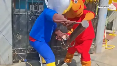 א דראמאטישע אפעראציע אין פערו: פאליציי אפיצירן האבן זיך פארשטעלט ווי די באקאנטע 'מאסקאטן' פון די וועלט-קאפ, כדי דורכצופירן א רעיד און ארעסטירן א דראג-הענדלער.