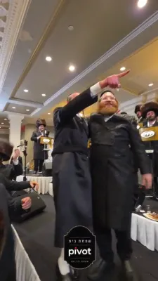 לעבעדיגע חתונה בבית ר' שלומי שטיינמעץ 