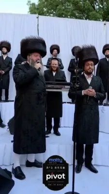 לעבעדיגע חתונה בבית ר' שלומי שטיינמעץ 
