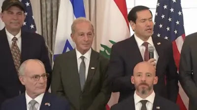 טראמפ, אינאיינעם מיט רוביאו, באפעסטיגט א היסטארישן לבנון-אפמאך און פארשפרעכט אינגאנצן חרוב צו מאכן די טעראר נעצן פון חיזבאללה.