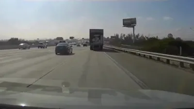 א יונגער דרייווער ארעסטירט געווארן נאכדעם וואס א "טארגעט" טראק האט אריינגעקראכט און דורכגעבראכן דעם פריוועי.