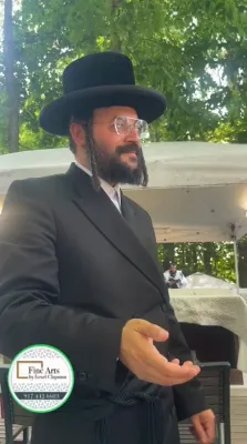 וואס טוט זיך אלץ אפ אין ניקלשבורג 