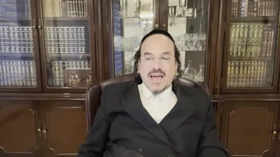 א הערליכע מעשה "פון השגחה פרטית - א טעות אין די נעמען &ndash; א ישועה פאר פיר שידוכים" - דורך הרב אליהו שווארץ ביים שיעור עמוד היומי 'דרשו' מסכת יומא דף ל"ב