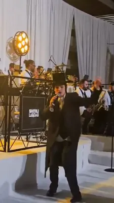 מאטי שטיינמעץ זינגט הערליך אין ניו דזשערסי 