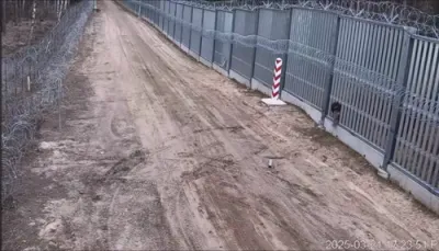 פוילן באווייזט מיט הצלחה אפצושטעלן די אומלעגאלע אימיגראנטן, אין דער צייט וואס די שטאט סעאוטא אין שפאניע ווערט ממש פארפלייצט מיט א ריזיגען שטראם פון 50,000 מענטשן.