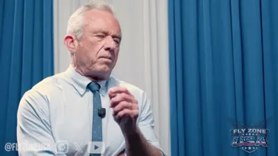 אר-עף-קעי דזשוניער טענה'ט: ביידען'ס "פעי-ענד-טשעיס" שווינדל האט אומלעגאל באשטעטיגט ביליאנען דאלארן פון די שטייער-צאלער געלטער.