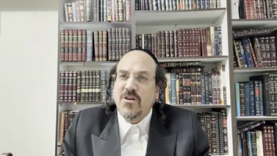 א הערליכע מעשה "דע כח פון לערנען ספה"ק תפארת שלמה" - דורך הרב אליהו שווארץ ביים שיעור עמוד היומי 'דרשו' מסכת יומא דף נ