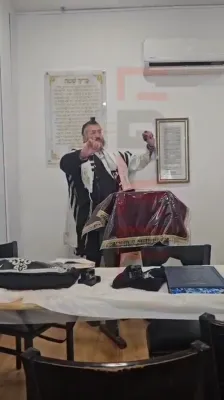 רבי משה יוסל פרידלענדער איש קערעסטיר רעדט נאך וואס התאחדות האט אראפגענומען זייער הכשר פון די הכנסת אורחים