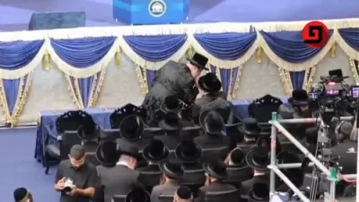 לענגערע ווידעא פונעם נעכטיגע מעמד מקדישי שמך פון כלל חסידי וויזניץ און גור,ווי שוין ברריט באריכטעט.