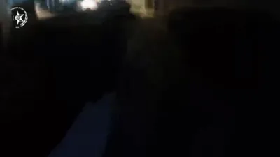פאליציאנטן אין מדינת ישראל זענען באשאסן געווארן ביי אן אפעראציע קעגן אומלעגאלע וואפן; א פארדעכטיגטער ארעסטירט.