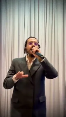 'א מוזיקאלישע בליק' פונעם היינטיגן טאג.