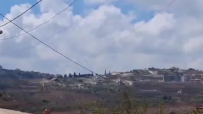צה"ל פירט אויס א לופט אטאקע אין לבנון נאכפאלגנדיג א רייע וואפן-שטילשטאנד פארלעצונגען.