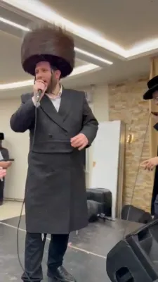 'א מוזיקאלישע בליק' פונעם היינטיגע טאג.