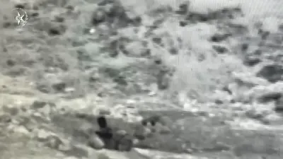 דראמאטישע טשעיס ענדיגט זיך מיט אן ארעסט: פאלעסטינער געכאפט ביים גראבן א טונעל קיין מדינת ישראל.