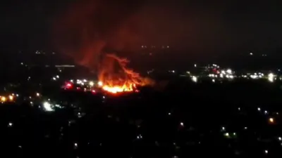 צוויי ארבייטער פעלן נאך שווערע אויפרייסן פארטאגס אין א פאבריק אין אוהייאו