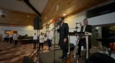'א מוזיקאלישע בליק' נחום וויינבערגער 🎹  וגדולי הזמר