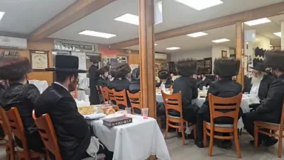 סוף זומער סצענעס אין כלל ישראל'ס שול
