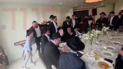 גדולי ישראל קומען זיך צוזאם מיט שטיצער אין מעקסיקא ביים קרן עולם התורה פאנדרעיזינג לאנטש