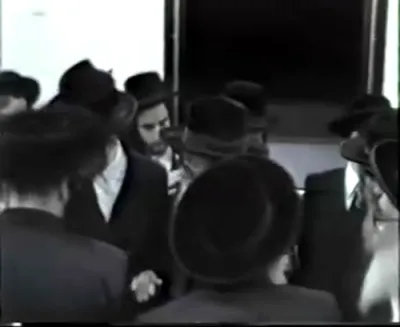 היסטארישע ווידעא: שמחת התנאים כ"ק אדמו"ר בית שמואל צבי מספינקא זי"ע בן כ"ק אדמו"ר בעל דברי ישכר דספינקא