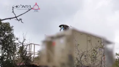 דורכברוך: מדינת ישראל'ס 'אייראן בים' לעיזער סיסטעם שיסט אראפ דראונס פאר בלויז עטליכע דאלאר א שאס