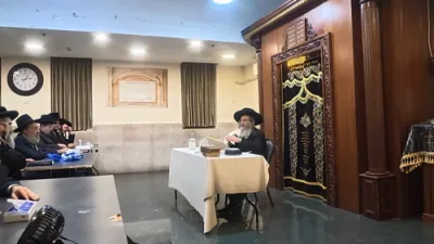 דרשת הכנה לראש השנה און ישיבת עמק התורה ירושלים ע"י הגה"צ המשפיע רבי אלימלך בידערמאן שליט"א 