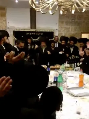 פרישע ווידעא פון א טיש ביי כ"ק אדמו"ר מביאלא אוסטרובא שליט"א