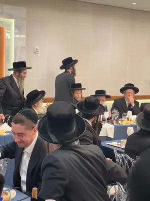הזורעים בדמעה ברינה יקצורו: שמחה בכל העולמות ביי די היסטארישע בר מצוה פון הבחור אלימלך העניך יהודה וויינגארטן ני"ו מיוצא לב טהור 