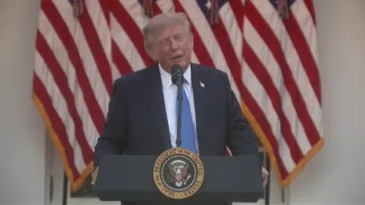 35 און עס האלט נאך אן: טראמפ פאקוסירט זיין רייזע סקעדזשועל אויף צו ראטעווען קאנגרעס