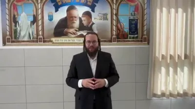 חרדי'שע פארטיי פירער זאגט צו הונדערטער ישיבות מיט פאך-לימודים