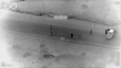 דראמאטישע רעטונגס מיסיע: אמעריקאנער קרעפטן שטורעמען אריין אין איראן צו ראטעווען א פארוואונדעטן אפיציר מיט א צובראכענעם רוקן
