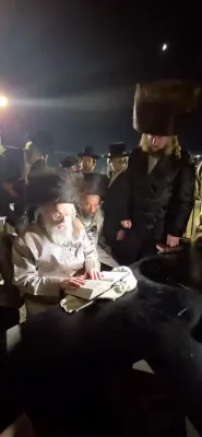 כ"ק אדמו"ר מפינסק קארלין שליט"א אין חברון שבת שובה
