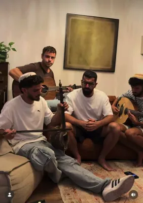 דזשאלי מיט א נייע ווערסיע אויפן אלטן סליחות פיוט 'אראלי מעלה'