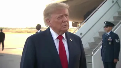 האנדל קריג פארברייטערט זיך: טראמפ באצייכנט קאנאדע אלס א שרעקליכער שותף און סטראשעט אפצושטעלן האנדל מיט אייראפע