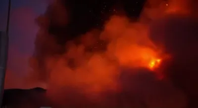 א רוסישע דראון האט פארברענט זעלענסקי'ס אלטע קאמעדיע סטודיא