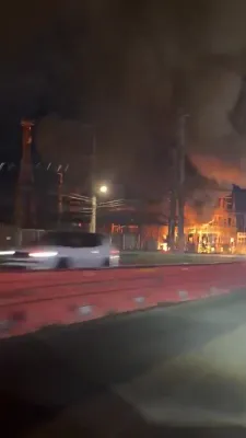 מאסיווע בלעקאוט אין פארטא ריקא: איבער 217,000 אן עלעקטריציטעט נאך אן אויפרייס און פייער ביי א פאוער סטאנציע