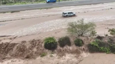 דרינגענדע עוואקואציע רוף: איינוואוינער אין דריי ניו מעקסיקא שטעט געהייסן אנטלויפן צו העכערע ערטער