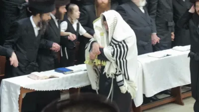זמן שמחתנו: חג הסוכות ביי כ"ק אדמו"ר משבט הלוי שליט"א