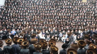 את סוכת שלומך: חודש תשרי ביי הגה"צ אבדק"ק סאטמאר וויליאמסבורג שליט"א