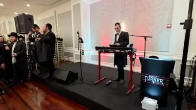 כל המשמח: קרישקעלעך פון דער חתונה נעכטן פון העסקן הדגול לכל חולי ישראל ר' שלום פישער שליט"א