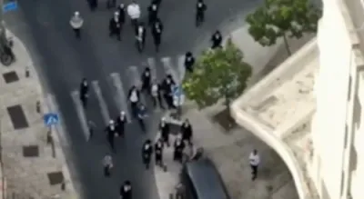 ווידעא: דריי ארעסטירט געווארן ביי א פאליציי אפעראציע אין מאה שערים