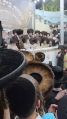 ווידעא גאלעריע: יום טוב סוכות ביי הרה"ק רבי יעקב מאיר שעכטער שליט"א