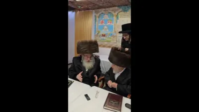 הגה"צ אב"ד בערזשאַן שליט"א באַזוכט כ"ק אדמו"ר מליסקא שליט"א