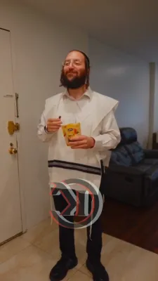 אינטערסאנטע CK ווידיאס
