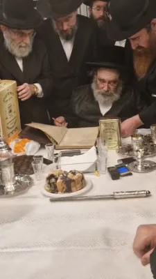קבלת פנים נעכטן ביינאכט אין ירושלים פאר כ"ק אדמו"ר מתולדות יהודה שליט"א דורך כולל חיבת ירושלים
