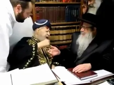 צומארגנס פונעם דרייצנטן יארצייט פון הגאון ר' עובדי