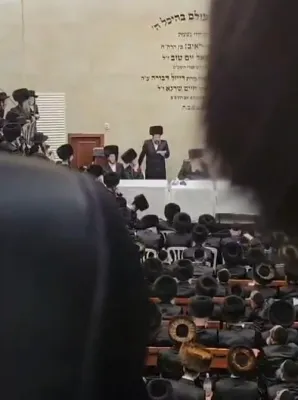 דאס מאל וועט עס יא ארבעטן ? - הכרזה נעכטן ביי שלש סעודת פון הגאון רבי שאול אלתר שליט"א אויסצוגיין שטימען פאר אות ג'