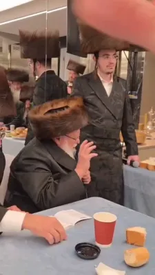 מלוה מלכה ביי כ"ק אדמו"ר מפיטסבורג שליט"א בגלילות לעיקוואוד